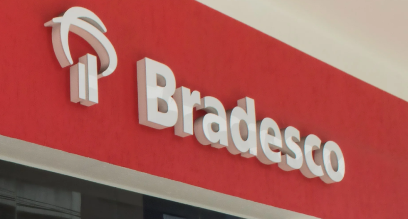 Bradesco é condenado a indenizar mulher após portabilidade sem autorização