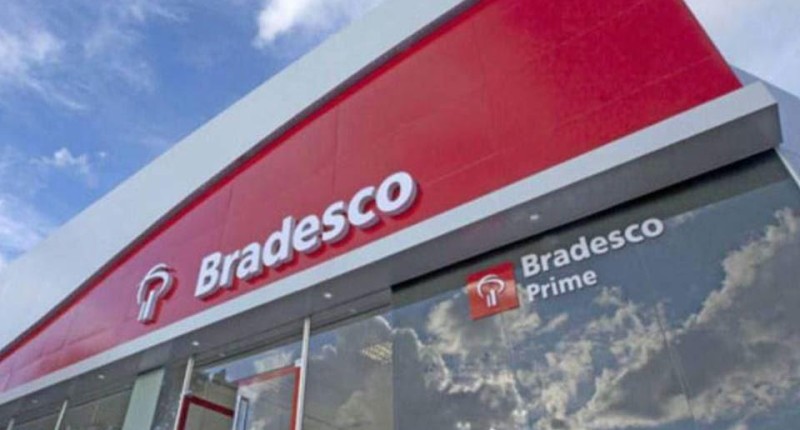 Justiça manda reintegrar bancária do Bradesco com doença ocupacional