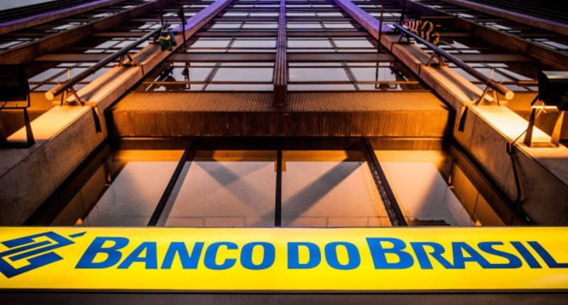 Entrevista: Banco do Brasil, Caixa e Petrobras já estão sendo privatizados