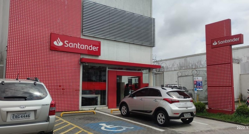 Santander ressarcirá clientes em R$ 79,14 milhões por cobranças indevidas