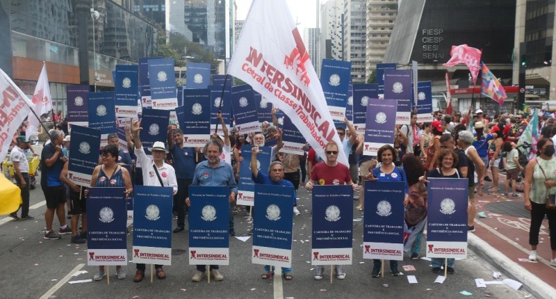 Intersindical e centrais sindicais debatem fortalecimento dos trabalhadores