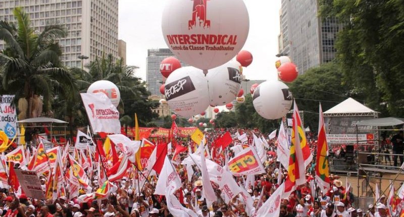 Dia do Trabalhador contra golpistas e por direitos