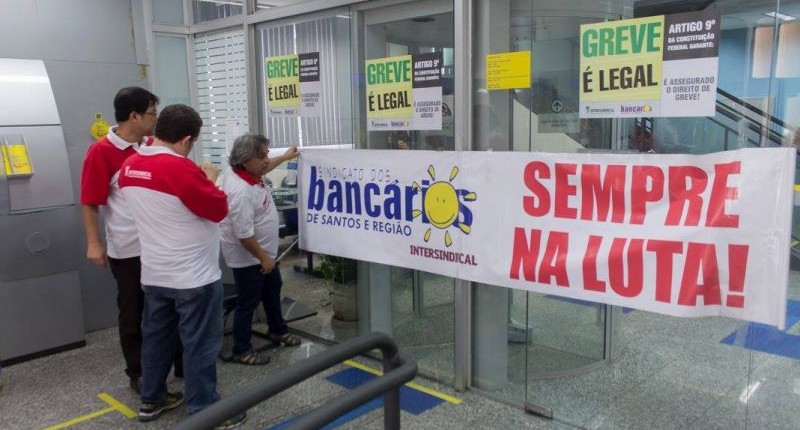 Bancários voltam a se reunir com a Fenaban hoje