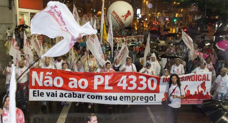 Paralisações e protestos forçam Câmara a adiar votação do PL 4330