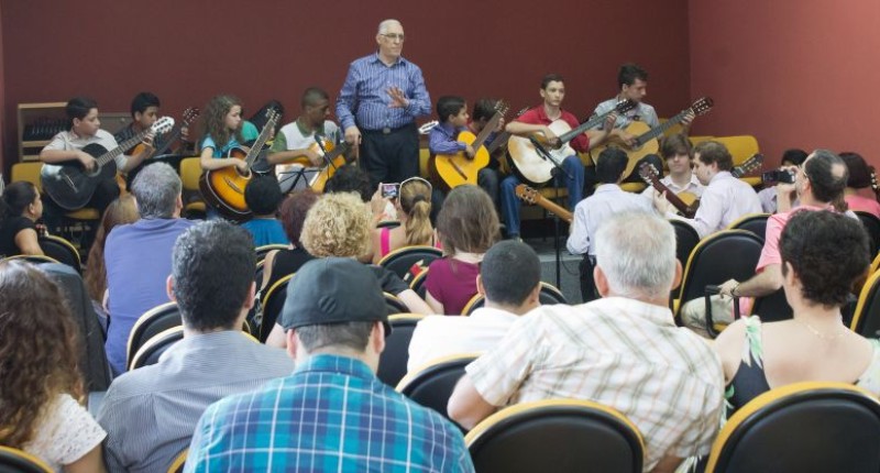 Orquestra de violões do Sindicato apresenta Recital Concerto na sexta (13/12)