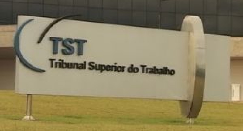 TST manda Itaú reintegrar demitido após privatização do Banestado    