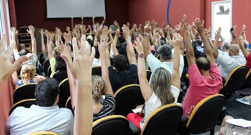 Assembleia: Deliberar sobre ação que corrige FGTS