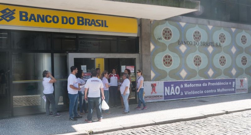 Paralisação amanhã do BB contra reestruturação e o PEAI