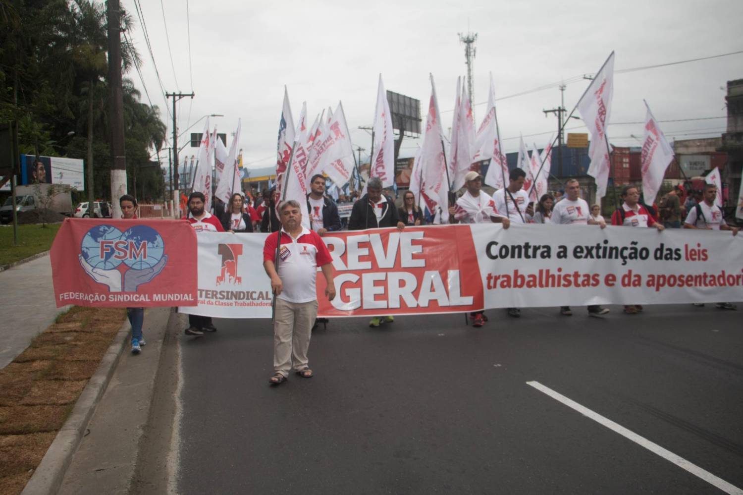 Greve Geral em defesa dos direitos trabalhistas e da aposentadoria