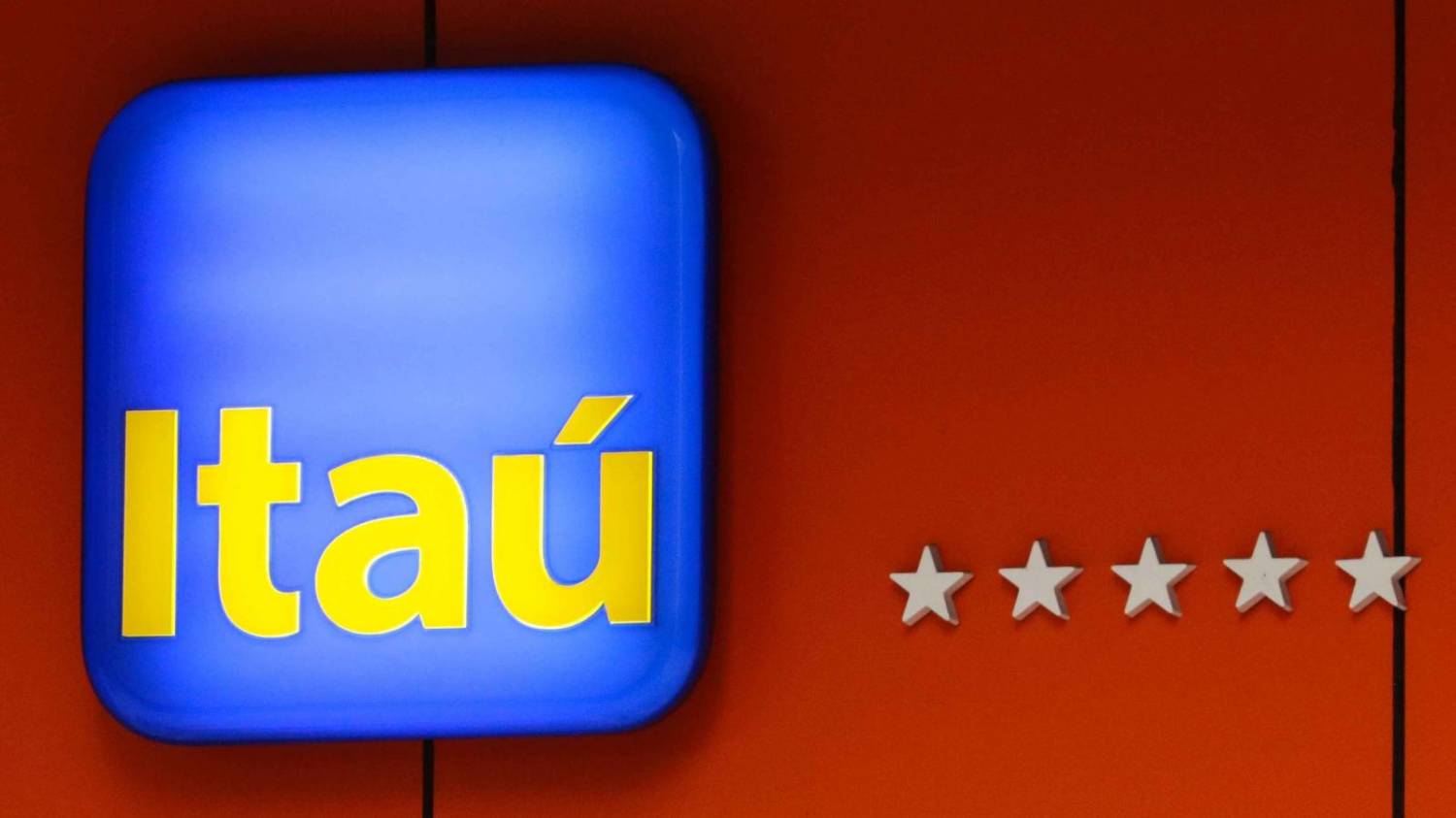 Itaú tinha unidade de fachada, diz CPI; banco é multado em R$ 3,8 bi Itaú tinha unidade de fachada, diz CPI; banco é multado em R$ 3,8 bi