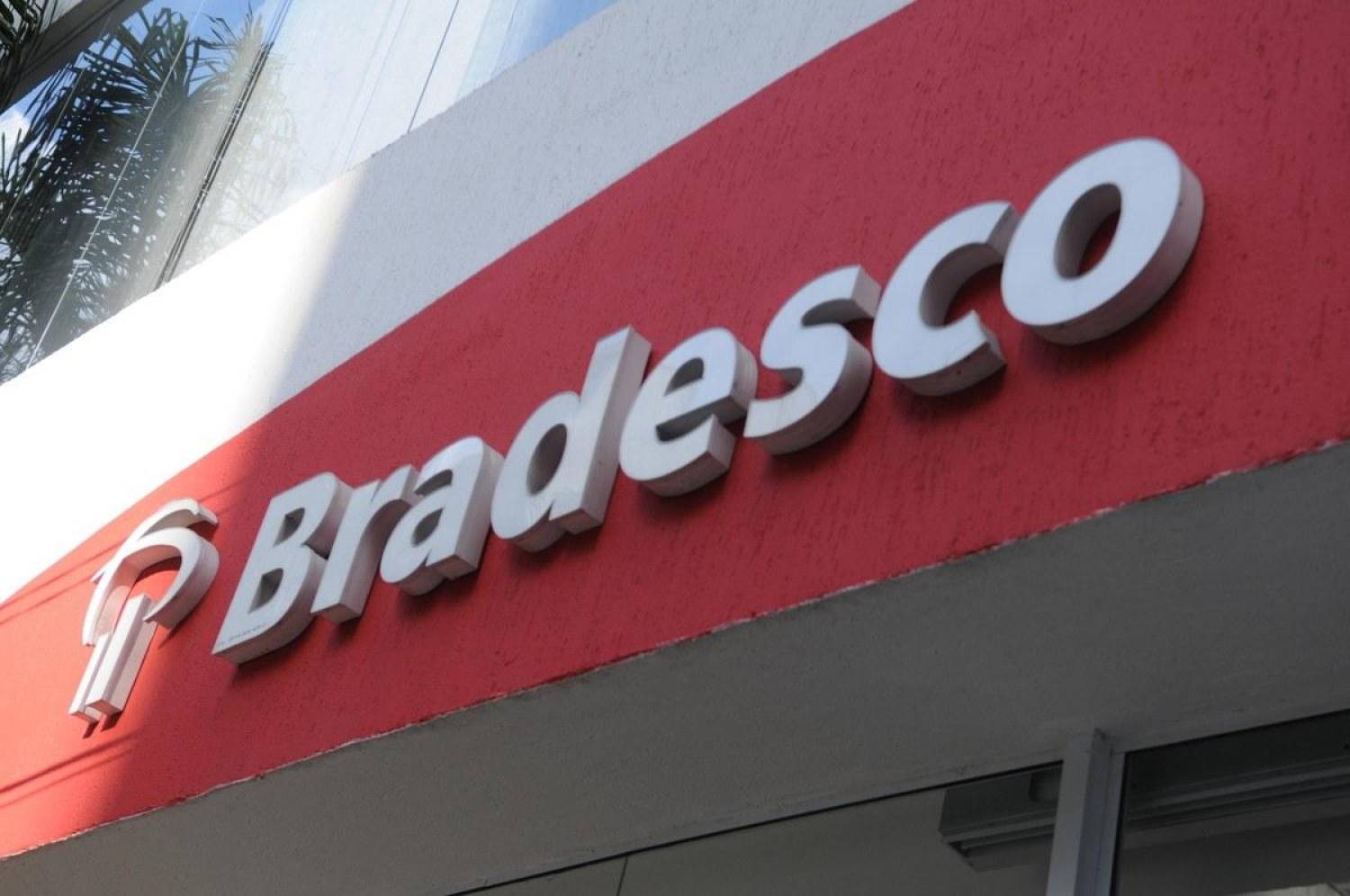 URGENTE: atenção bancários do Bradesco de Santos e Região!