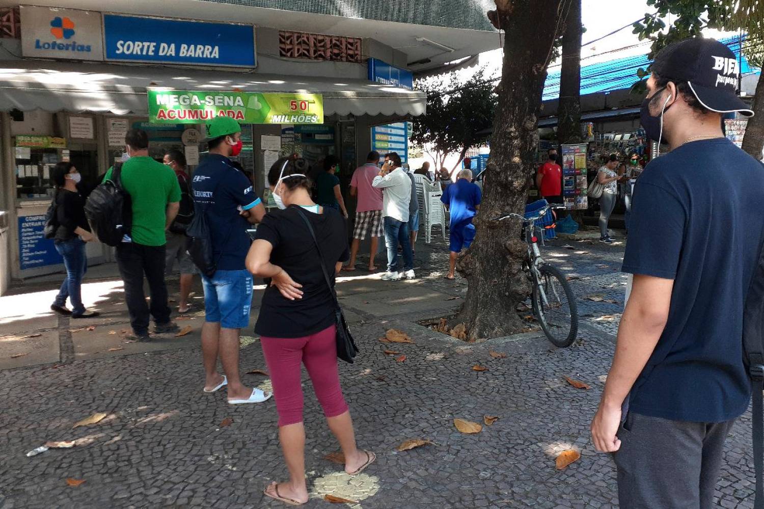 Pesquisadora debate sobre home office e correspondentes bancários