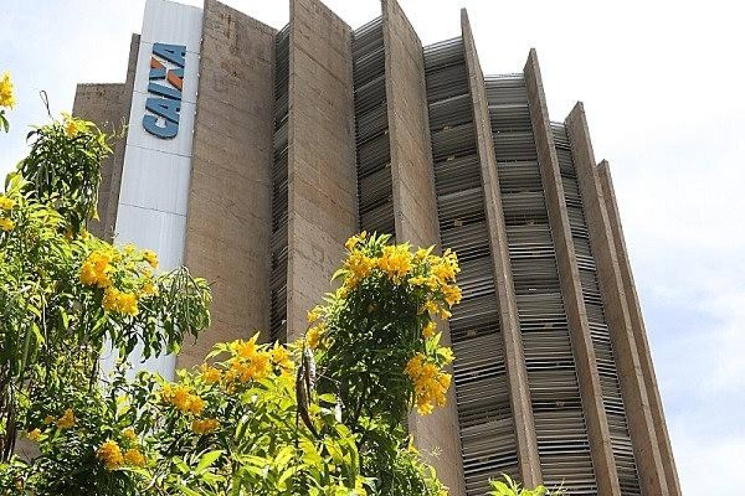 Depois de vender ativos da Caixa, lucro do 1º tri registra queda de 3,8%