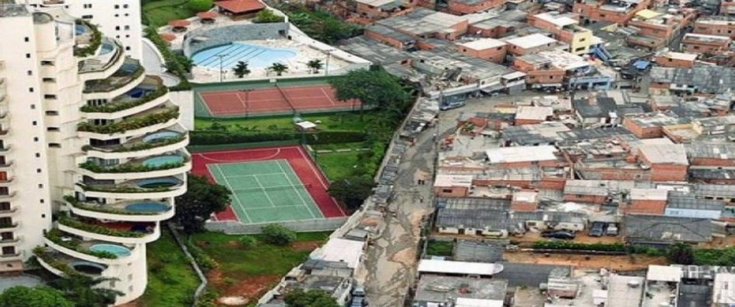 Mais de 266 mil brasileiros declararam fortuna superior a US$ 1 milhão/2021