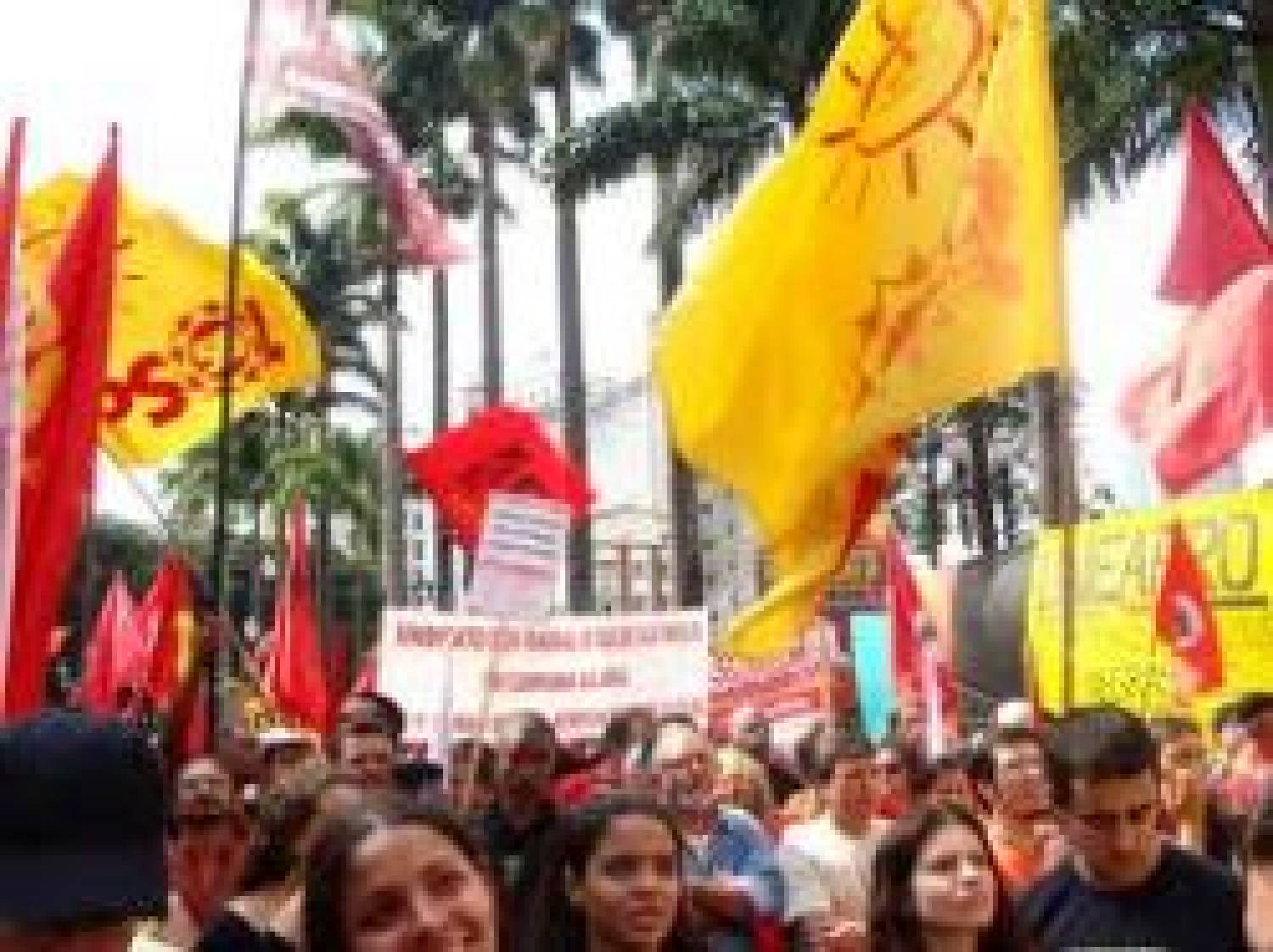 Dia do Trabalhador: Neste domingo todos na Pça. da Sé, a partir das 10h30