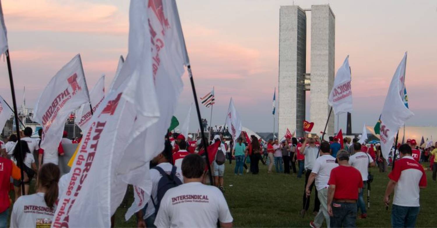 Agenda de massacres do Senado para o fim de ano