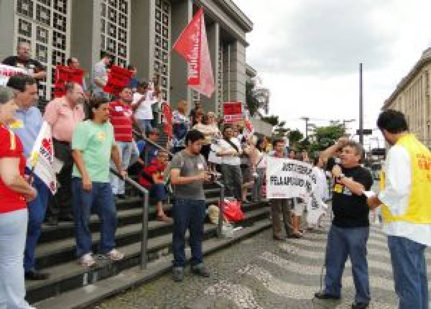 Ato unificado fortalece Greve dos Servidores do Judiciário Federal