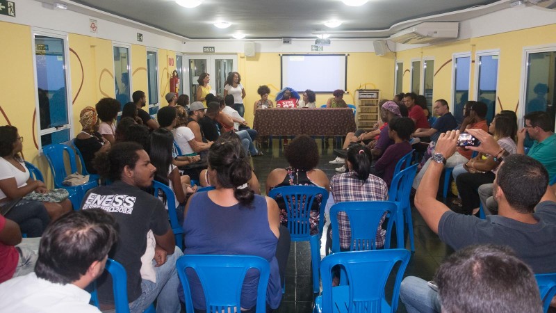 Sindicato sedia debate sobre Feminismo Negro