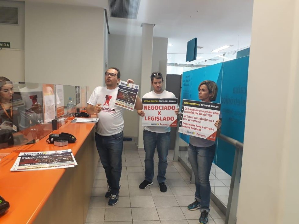Justiça condena Itaú por demissão de bancário com LER/Dort