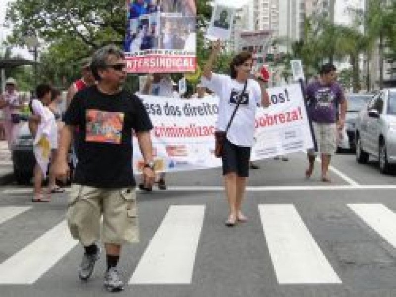 Caminhada em defesa dos direitos humanos