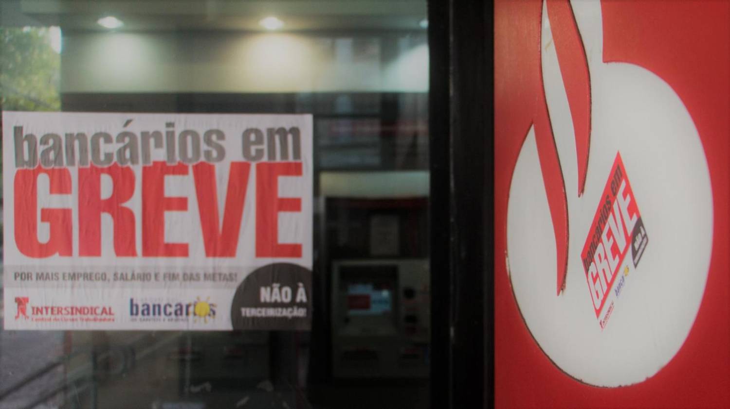 Acordo de dois anos garante reajuste acima da inflação aos Bancários Acordo de dois anos garante reajuste acima da inflação aos Bancários