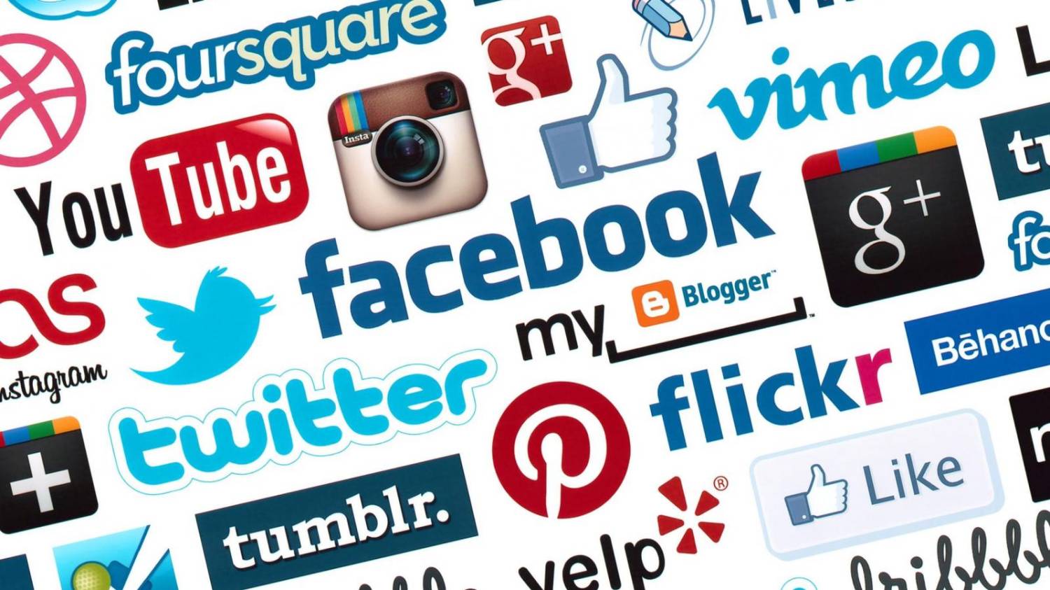 Conheça os riscos de uma excessiva exposição nas redes sociais Conheça os riscos de uma excessiva exposição nas redes sociais