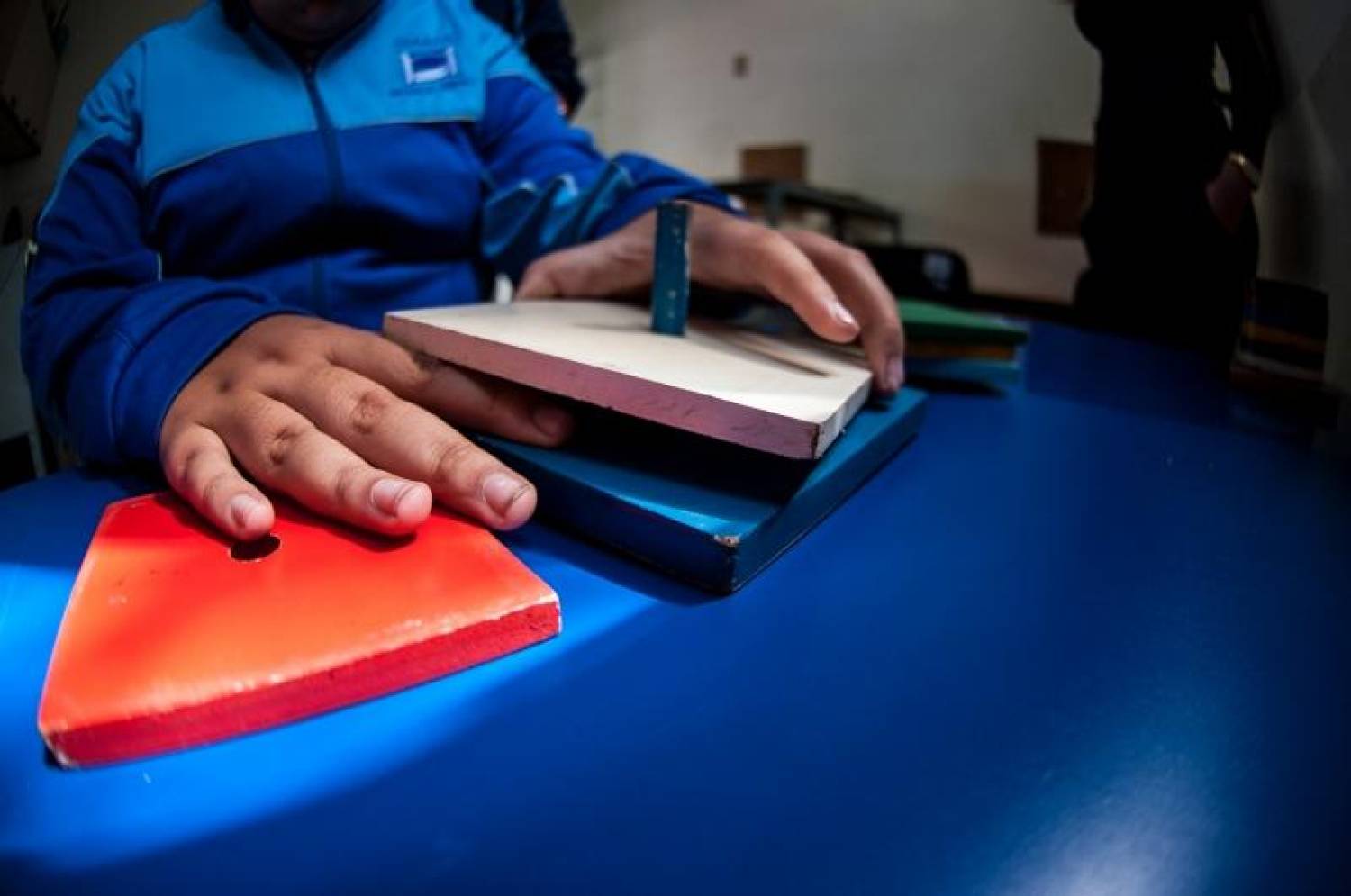 Bancária conquista direito de trabalhar e cuidar do filho autista Bancária conquista direito de trabalhar e cuidar do filho autista