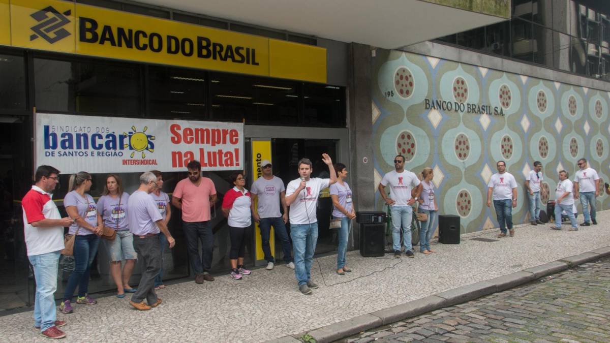 Banco do Brasil é condenado a incorporar gratificação de função