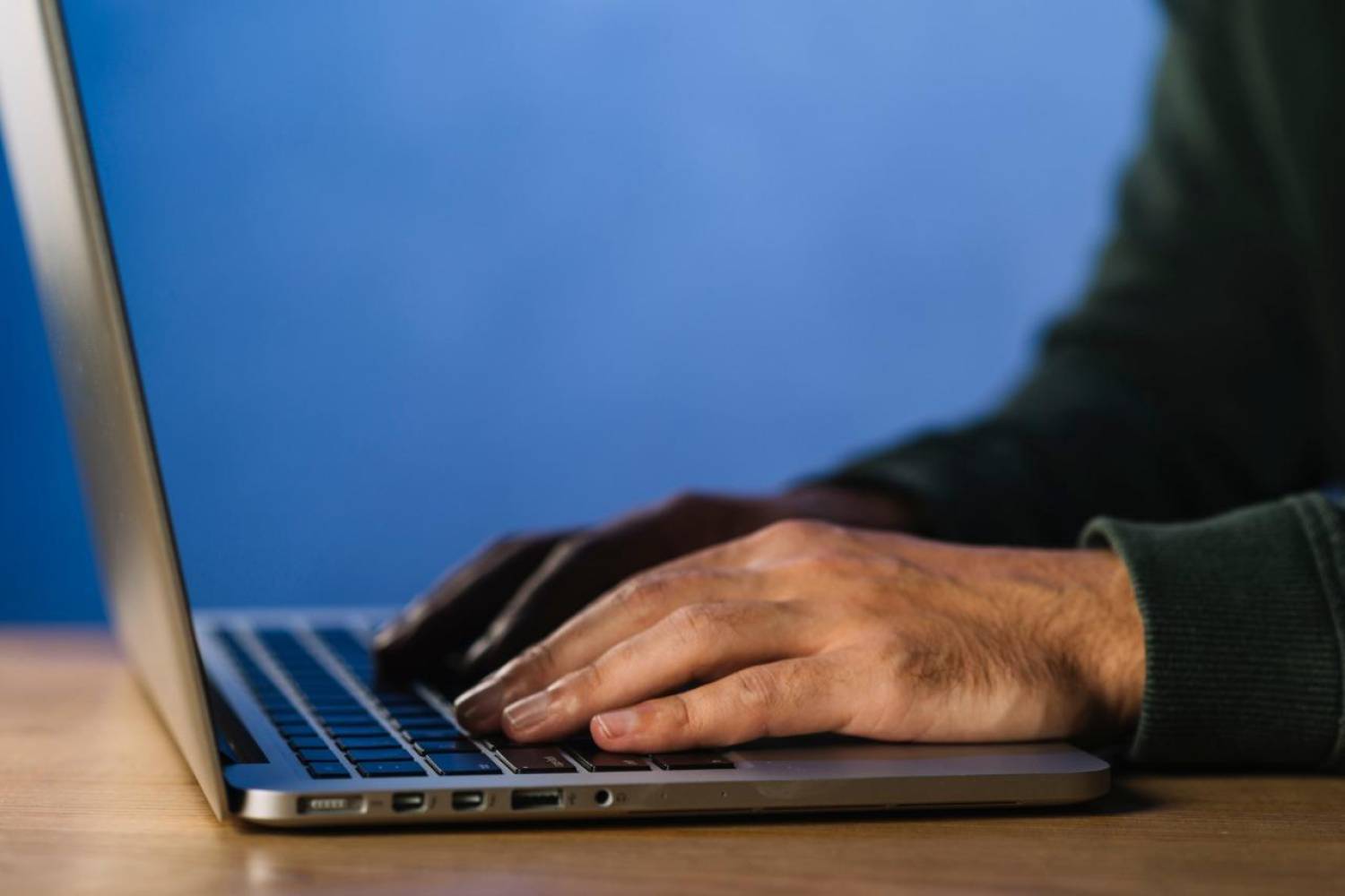 Monitoramento não autorizado de conta viola privacidade de bancário Monitoramento não autorizado de conta viola privacidade de bancário