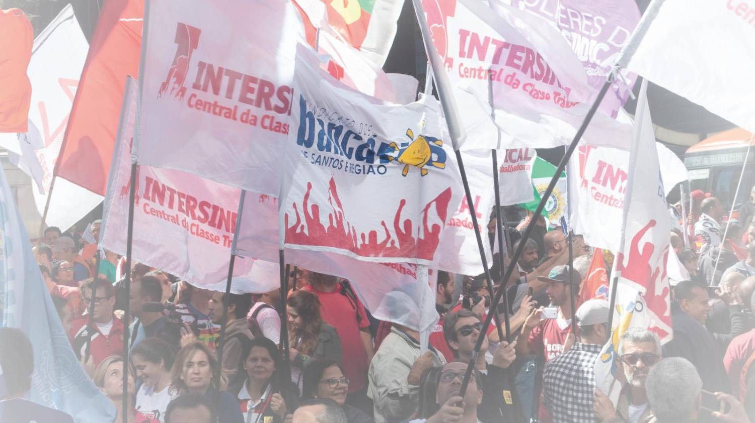 Há 86 anos era fundado o Sindicato dos Bancários de Santos e Região Há 86 anos era fundado o Sindicato dos Bancários de Santos e Região