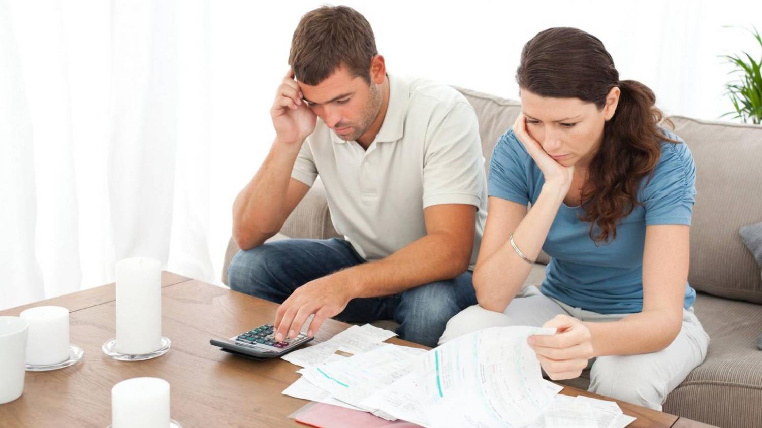 Muita calma nessa hora: é tempo de organizar o bolso para as despesas de início de ano Muita calma nessa hora: é tempo de organizar o bolso para as despesas de início de ano