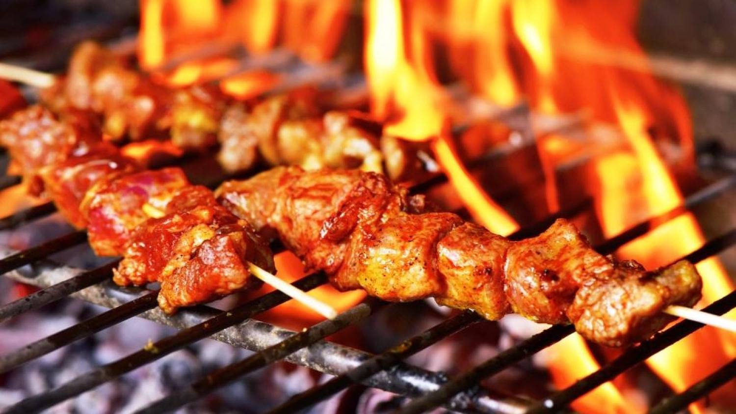 Programe-se: Festa do Dia do Bancário com muito Chope e Espetinhos! Programe-se: Festa do Dia do Bancário com muito Chope e Espetinhos!