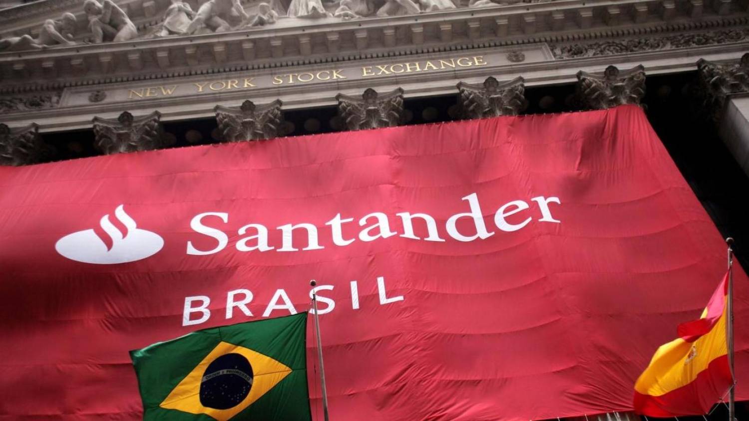 Santander desrespeita acordo coletivo e pagará PLR somente dia 30 de Setembro