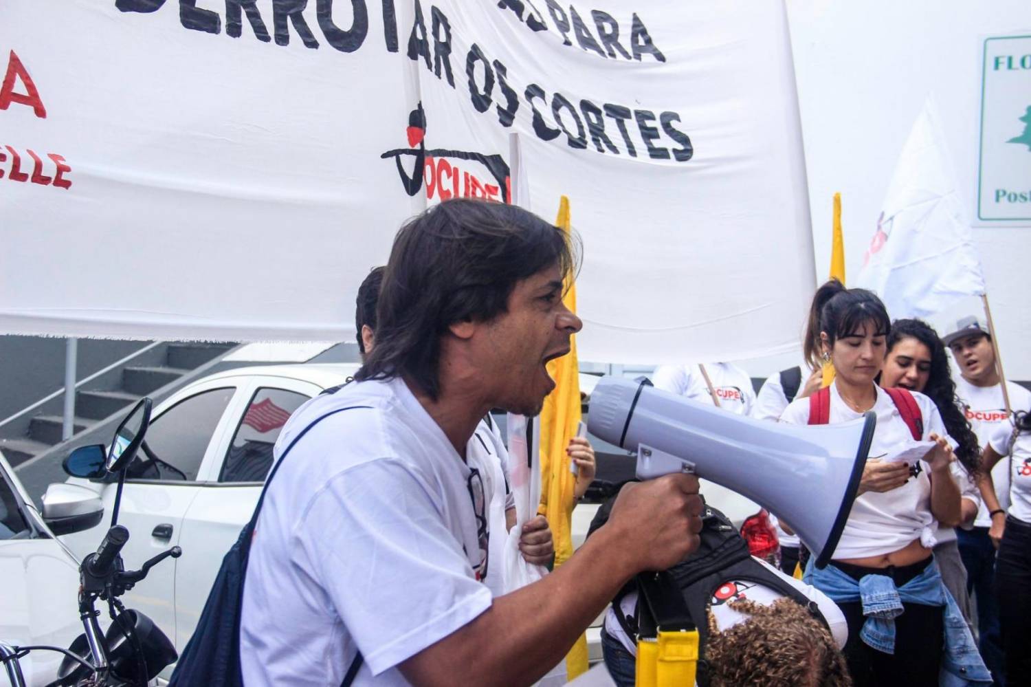 Senado acelera tramitação pra acabar com aposentadoria do povo Senado acelera tramitação pra acabar com aposentadoria do povo