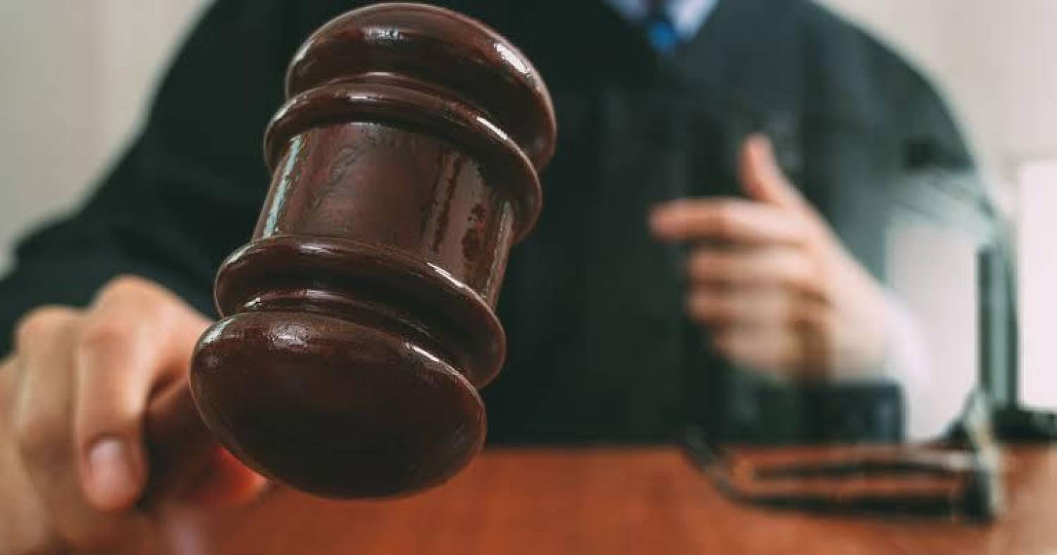 Plano de saúde sem contribuição deve ser incorporado ao salário de empregado Plano de saúde sem contribuição deve ser incorporado ao salário de empregado