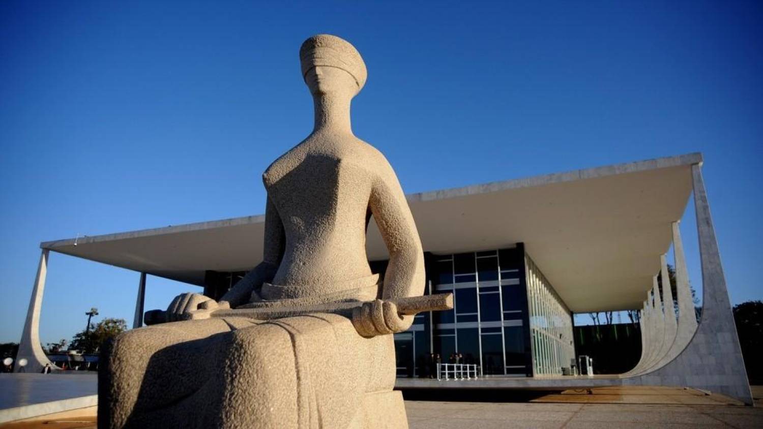 Mantida decisão sobre necessidade de concurso do BB para cargos de nível superior Mantida decisão sobre necessidade de concurso do BB para cargos de nível superior