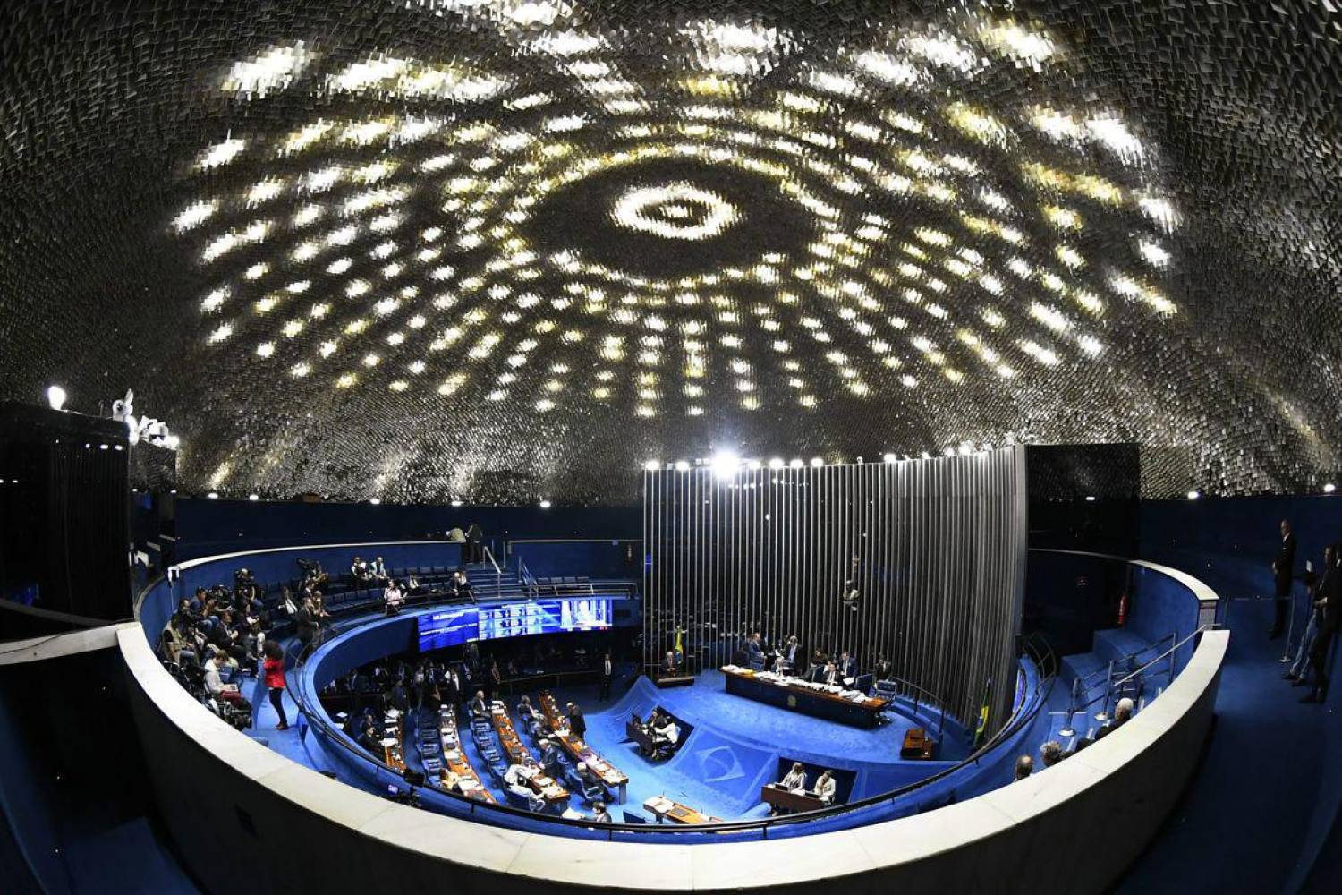 Senado derruba destaques e conclui 1º turno da reforma da Previdência Senado derruba destaques e conclui 1º turno da reforma da Previdência