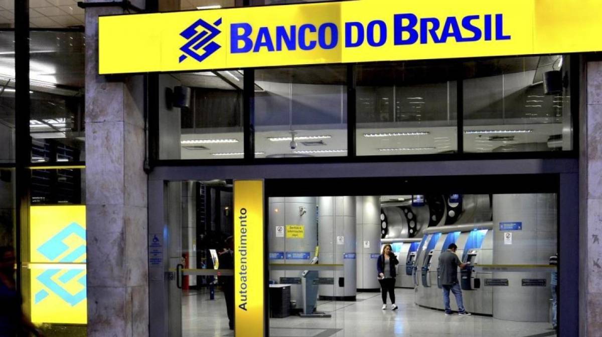 Banco do Brasil terá de indenizar mãe de ex-funcionária trans que se matou