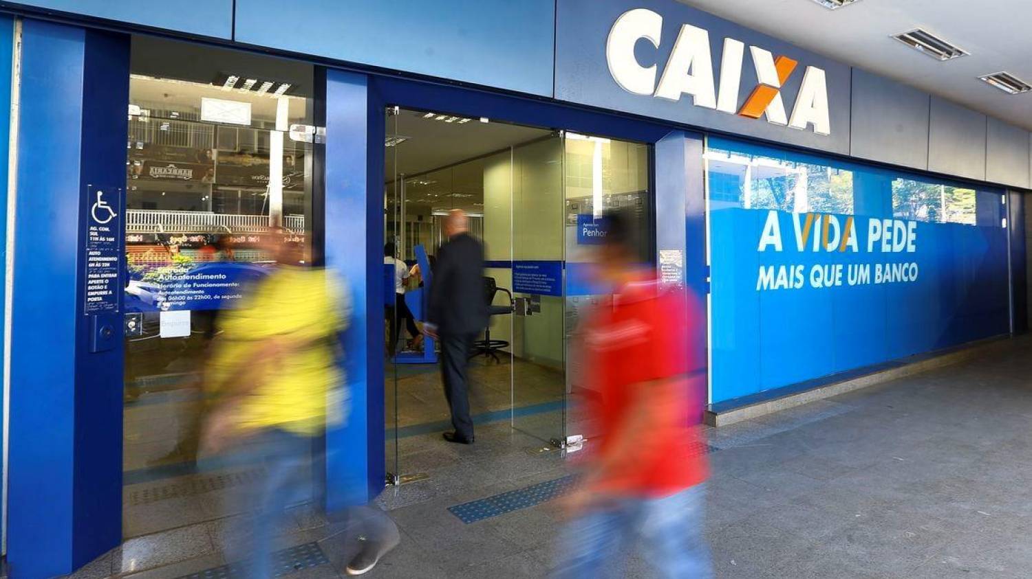 Negativas da Caixa marcam rodada de negociação com representantes dos empregados Negativas da Caixa marcam rodada de negociação com representantes dos empregados