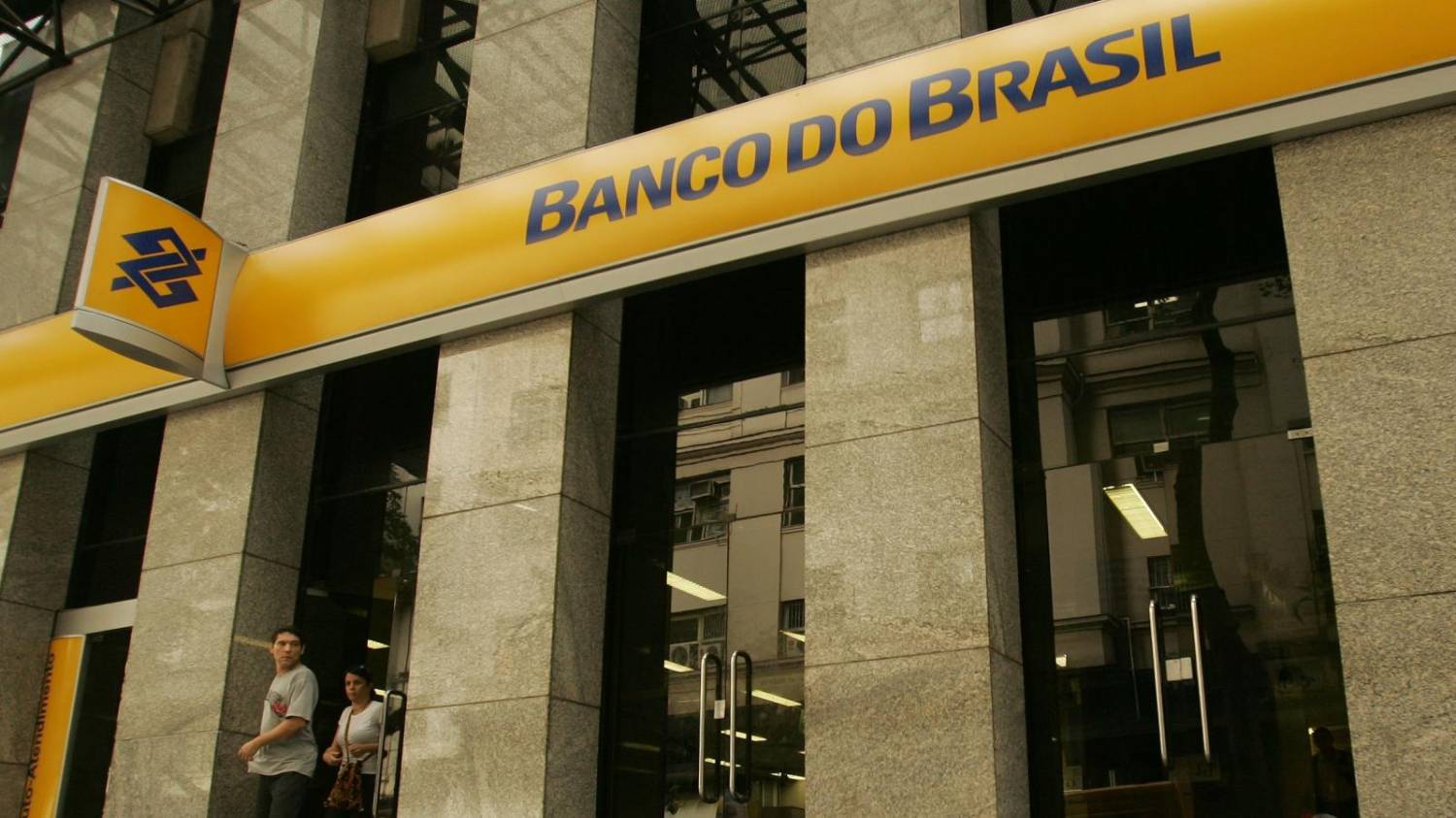 Nova norma para aposentadoria pode trazer prejuízos aos funcionários do BB Nova norma para aposentadoria pode trazer prejuízos aos funcionários do BB