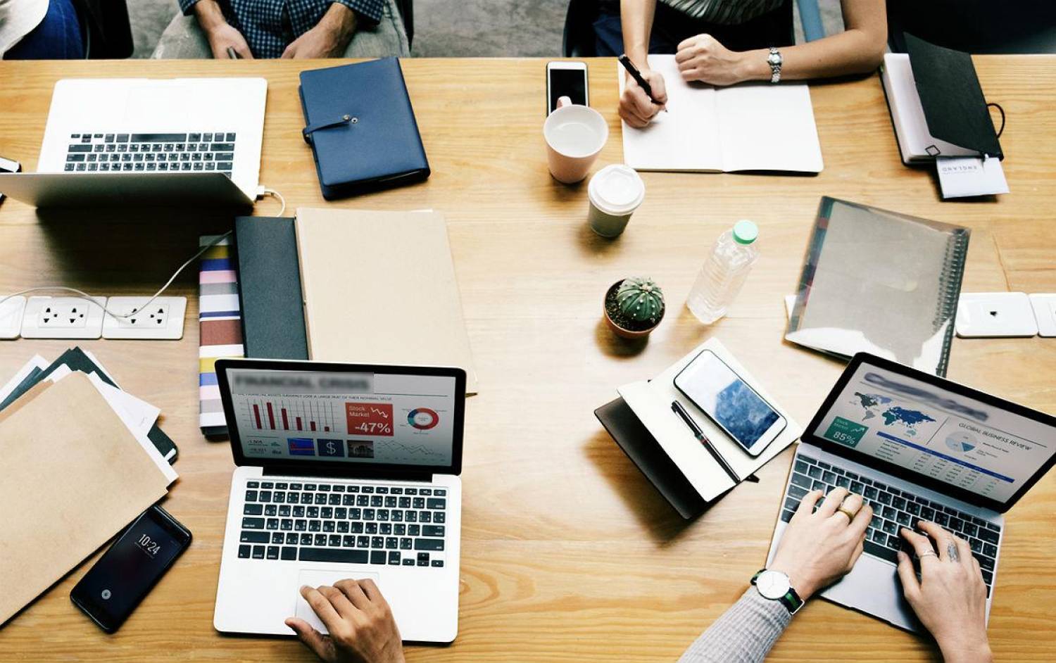 Coronavírus: bancário é contaminado e Itaú fecha três agências na Baixada Coronavírus: bancário é contaminado e Itaú fecha três agências na Baixada