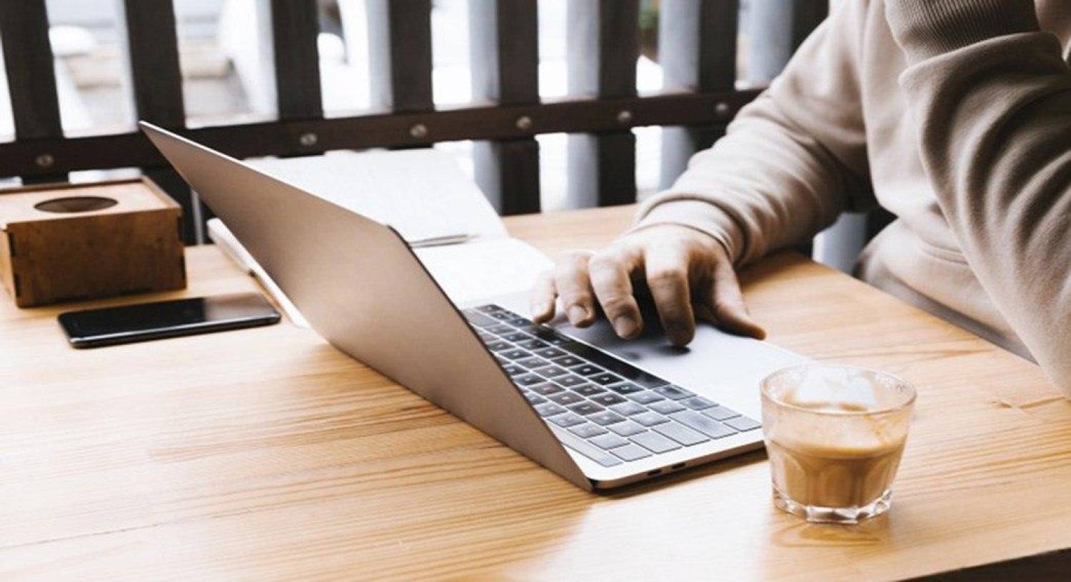 Utilizando a pandemia, governo edita MP 927 e muda regras trabalhistas Utilizando a pandemia, governo edita MP 927 e muda regras trabalhistas