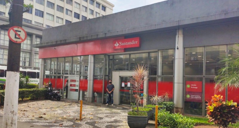 Denúncias relatam assédio, ameaças e demissões no Santander
