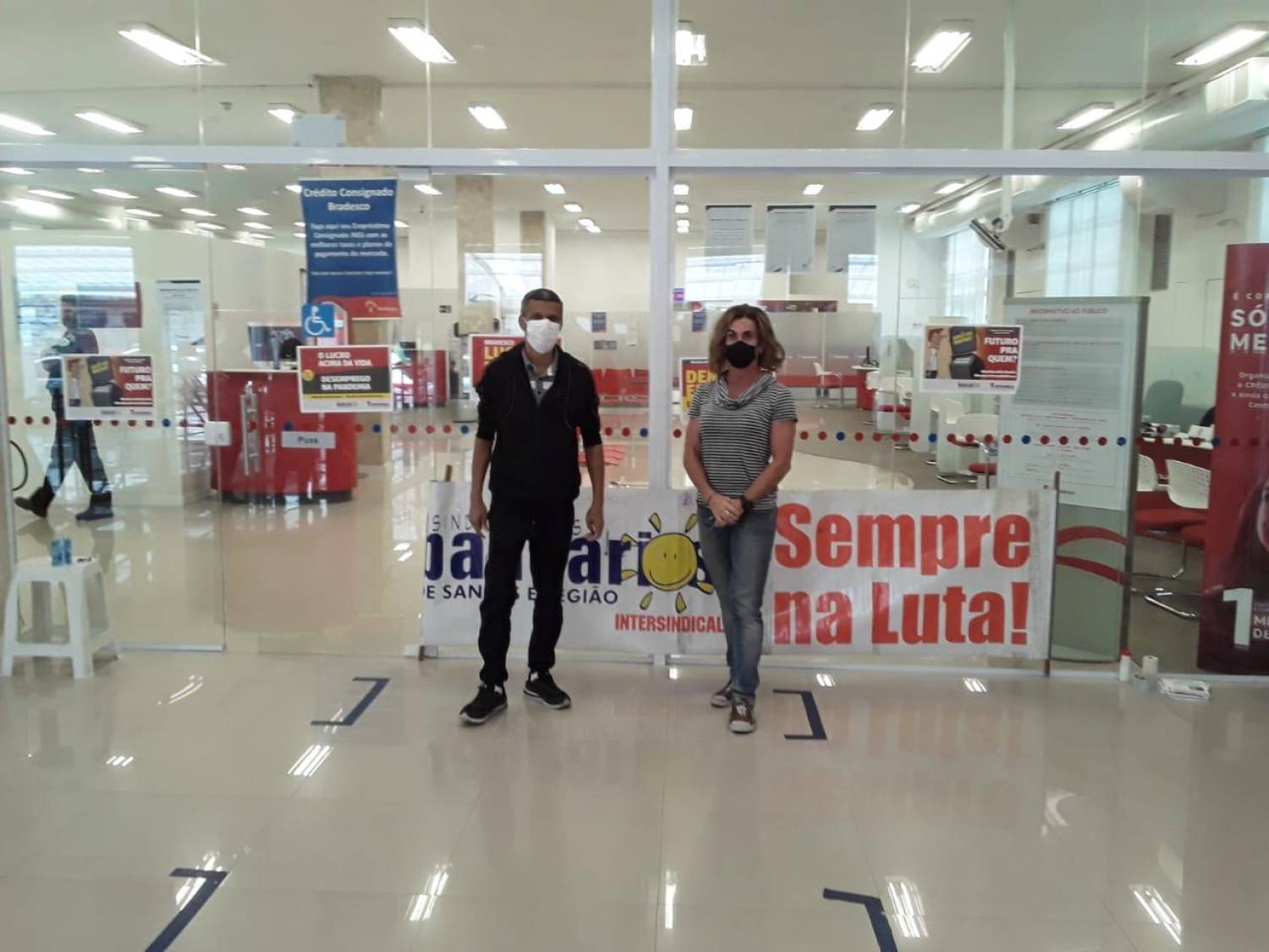 Bradesco: Sindicato faz protesto hoje contra demissões na Baixada Santista Bradesco: Sindicato faz protesto hoje contra demissões na Baixada Santista