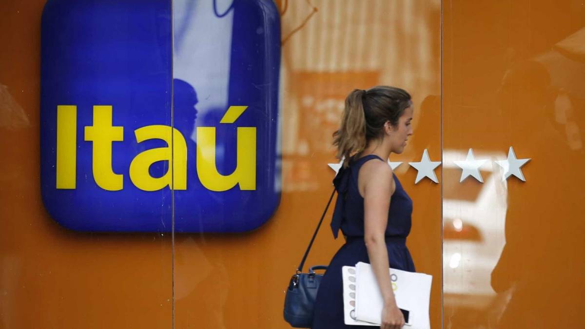 Após cobrança do COE Itaú, banco apresenta novo modelo de agências