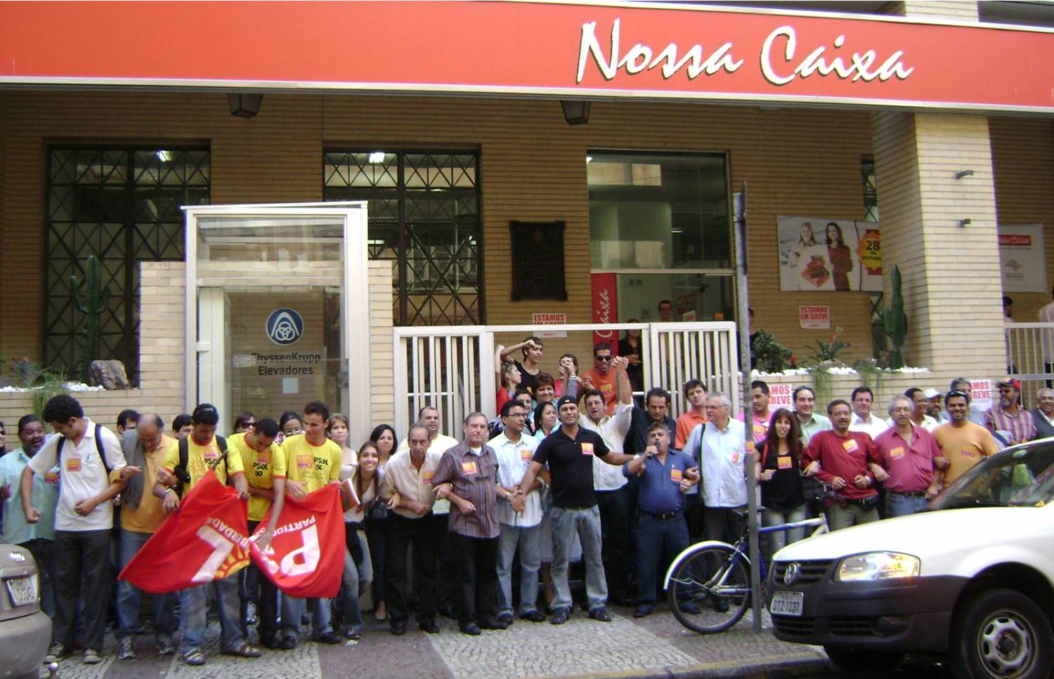 Funcionários apresentam ao BB questões dos bancos incorporados Funcionários apresentam ao BB questões dos bancos incorporados