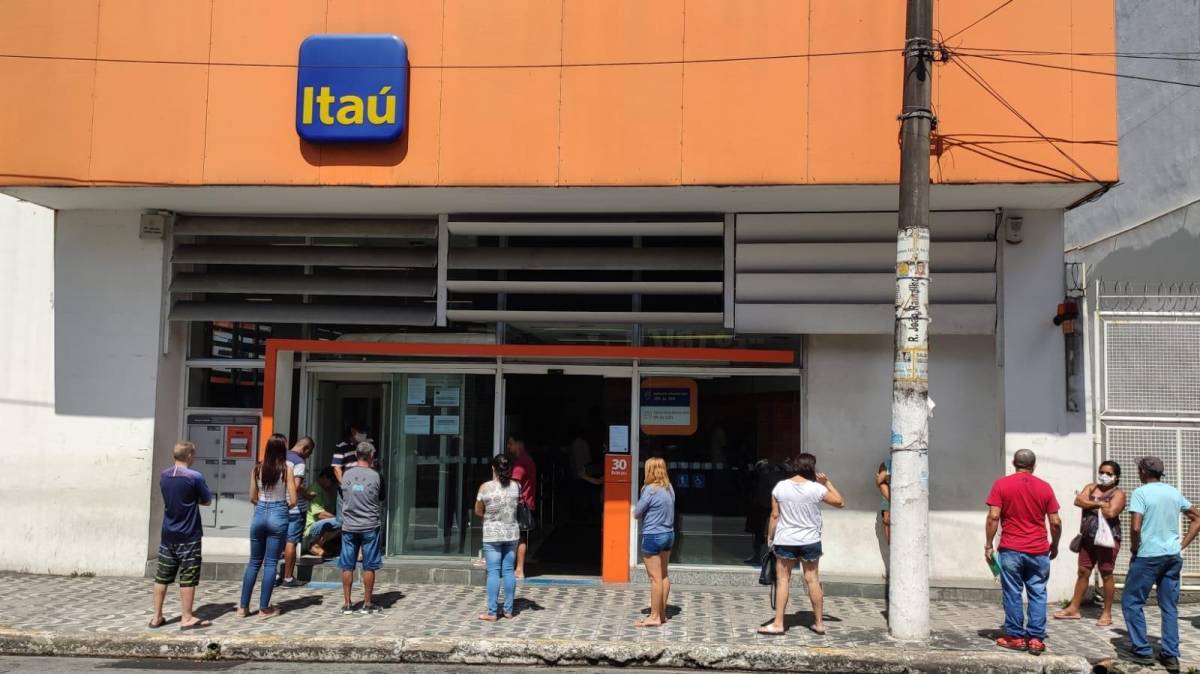 Itaú estende prazo para entrega de laudos médicos