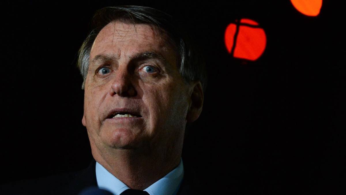 Ao demitir Brandão, Bolsonaro busca eximir-se de responsabilidade sobre o desmonte do BB
