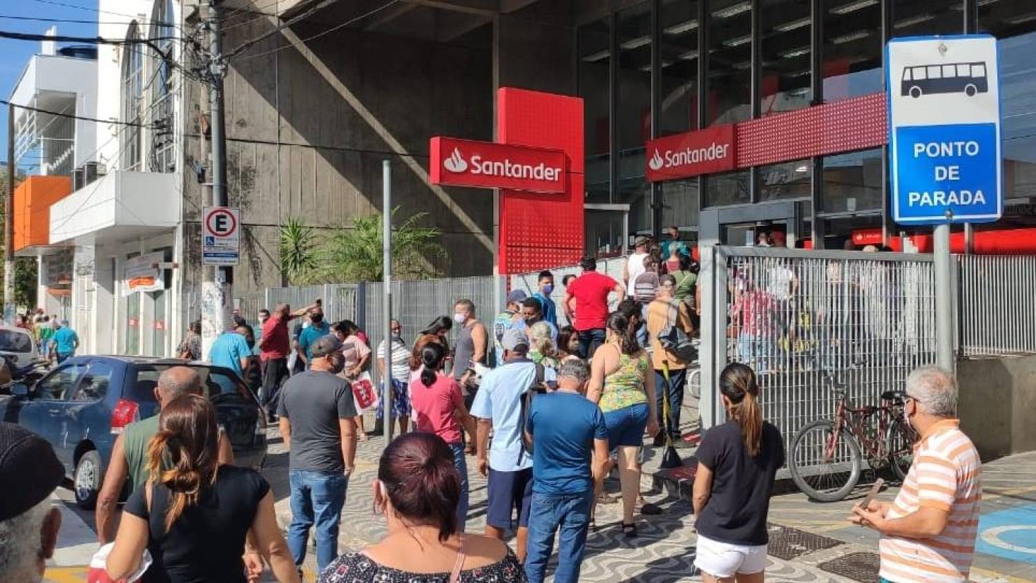 Santander: sindicalistas entregam pauta de reivindicações sobre saúde Santander: sindicalistas entregam pauta de reivindicações sobre saúde