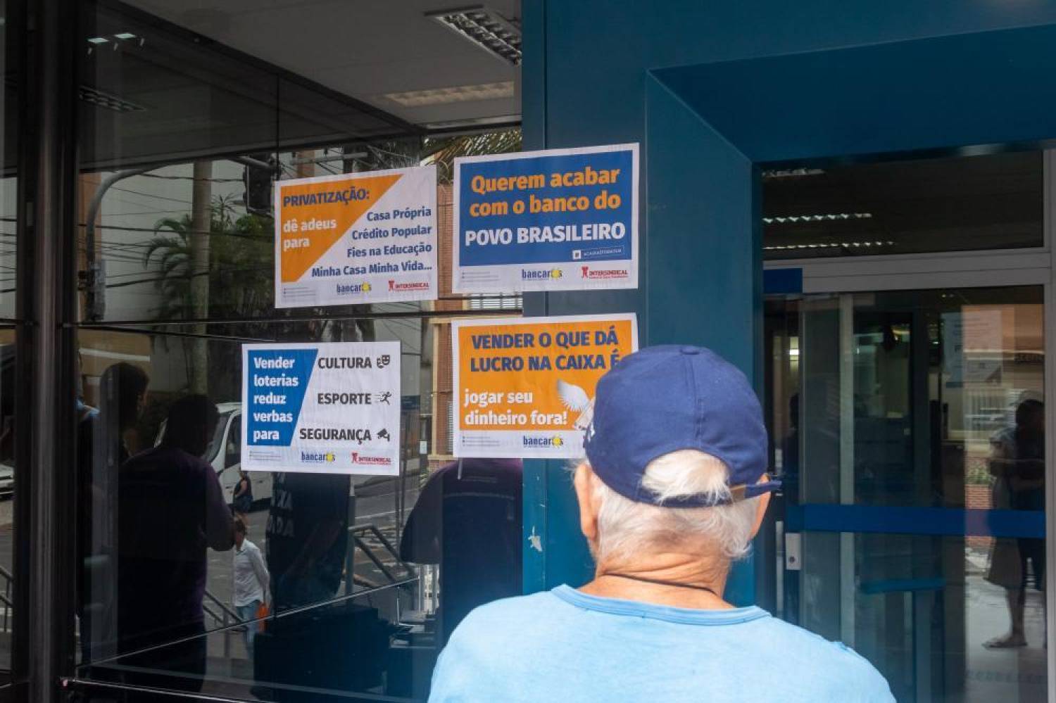 Empregados Caixa lutam por melhores condições de trabalho nesta terça, 27 Empregados Caixa lutam por melhores condições de trabalho nesta terça, 27